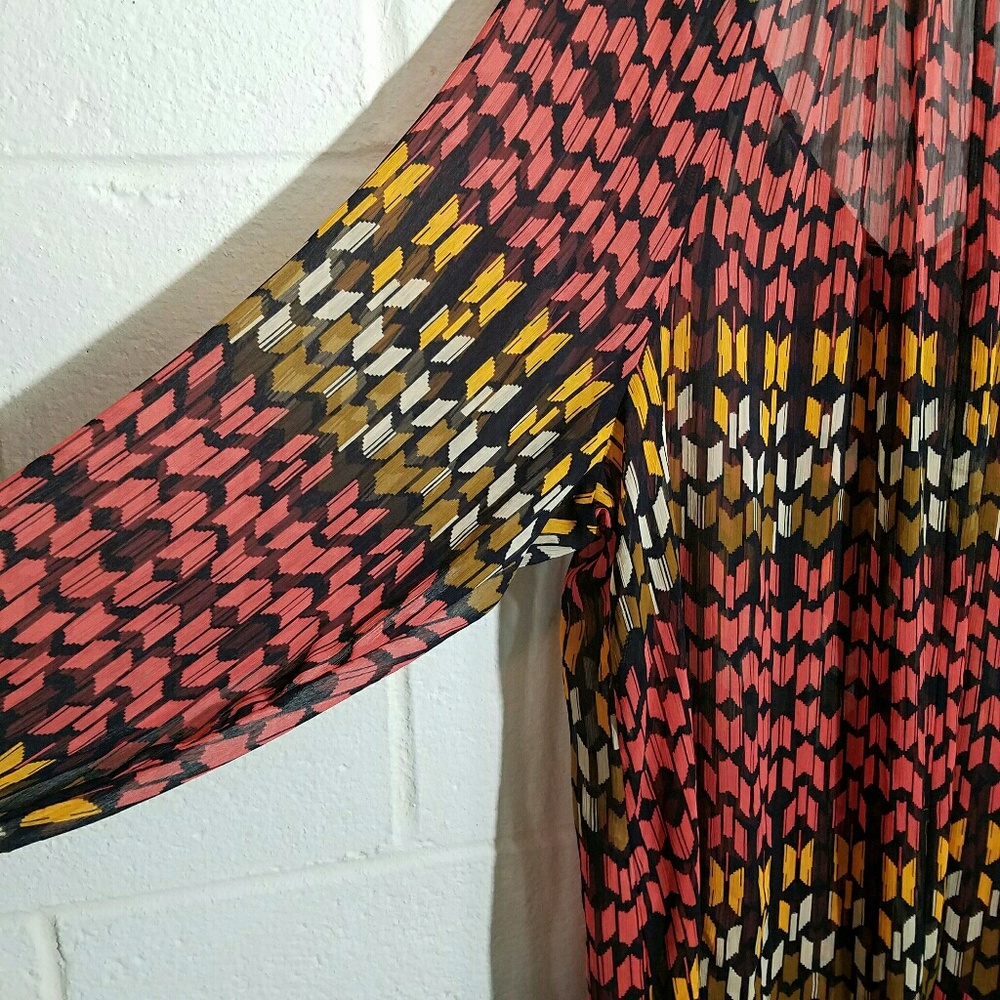 Oversized sheer chevron kimono