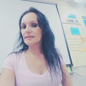 Meet your Posher, Tania