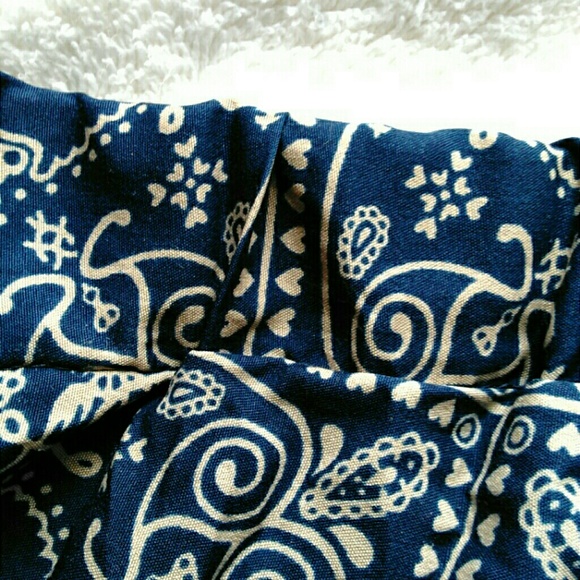 Patterned Navy Blue Shorts - Picture 4 of 4