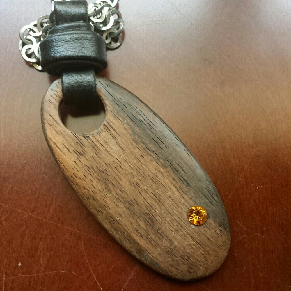 Necklace - Picture 2 of 2