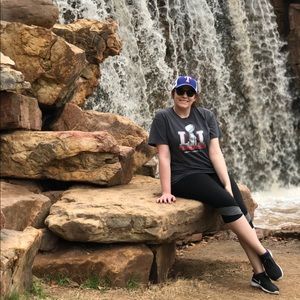 Meet your Posher, Kayla