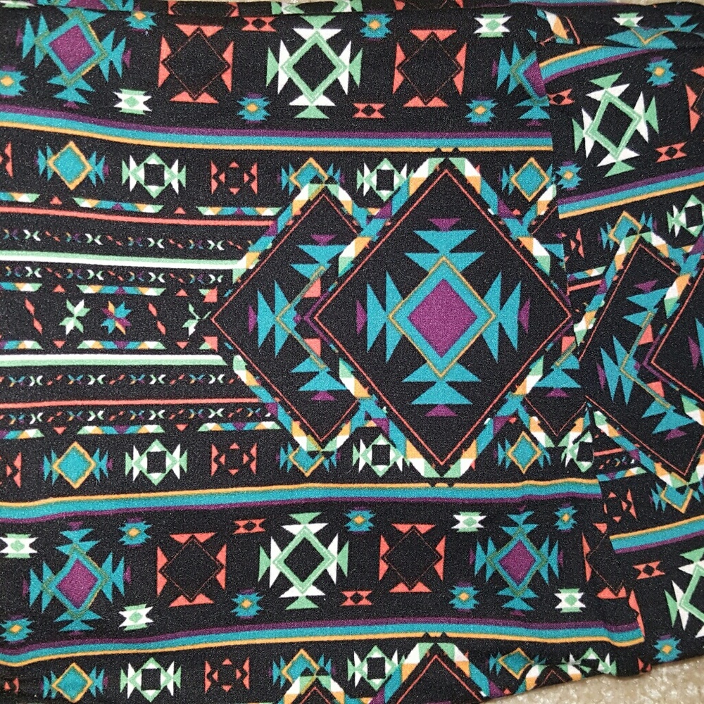 Lularoe Leggings TC Tall and Curvy
