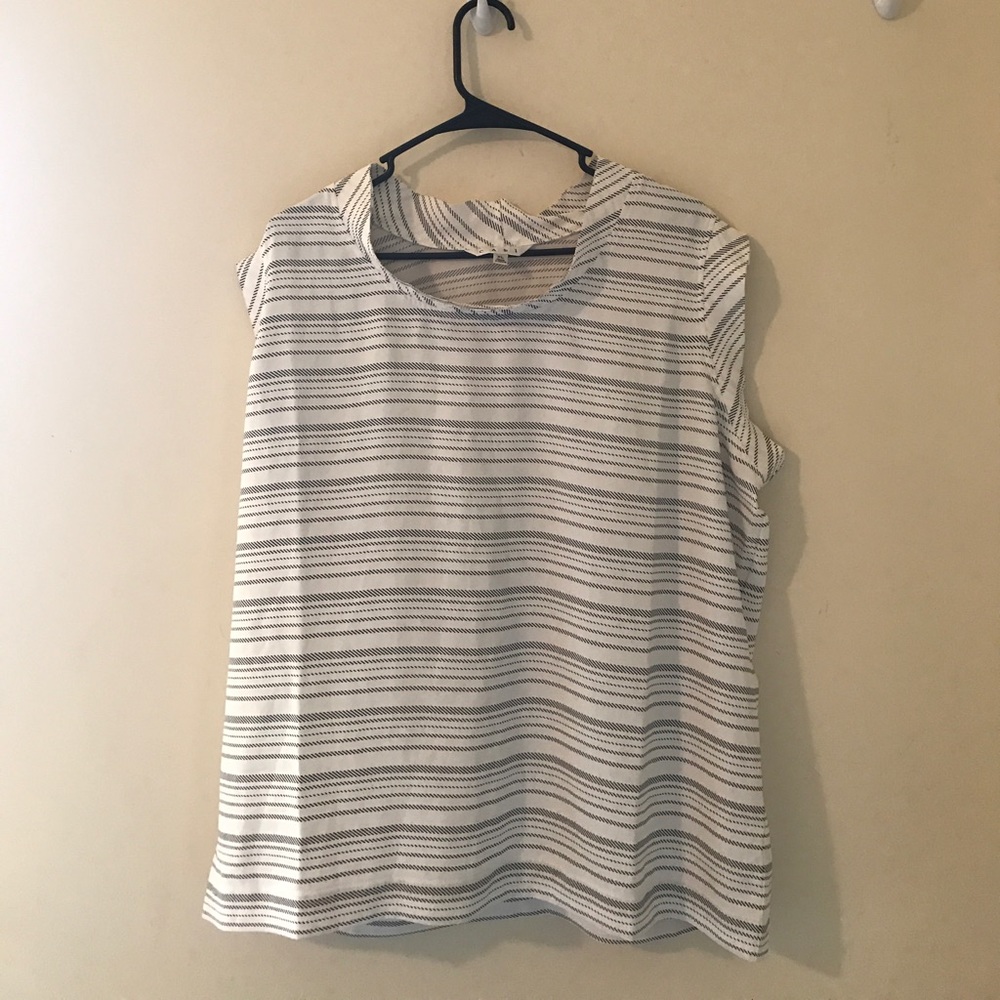 CAbi Madeline Top