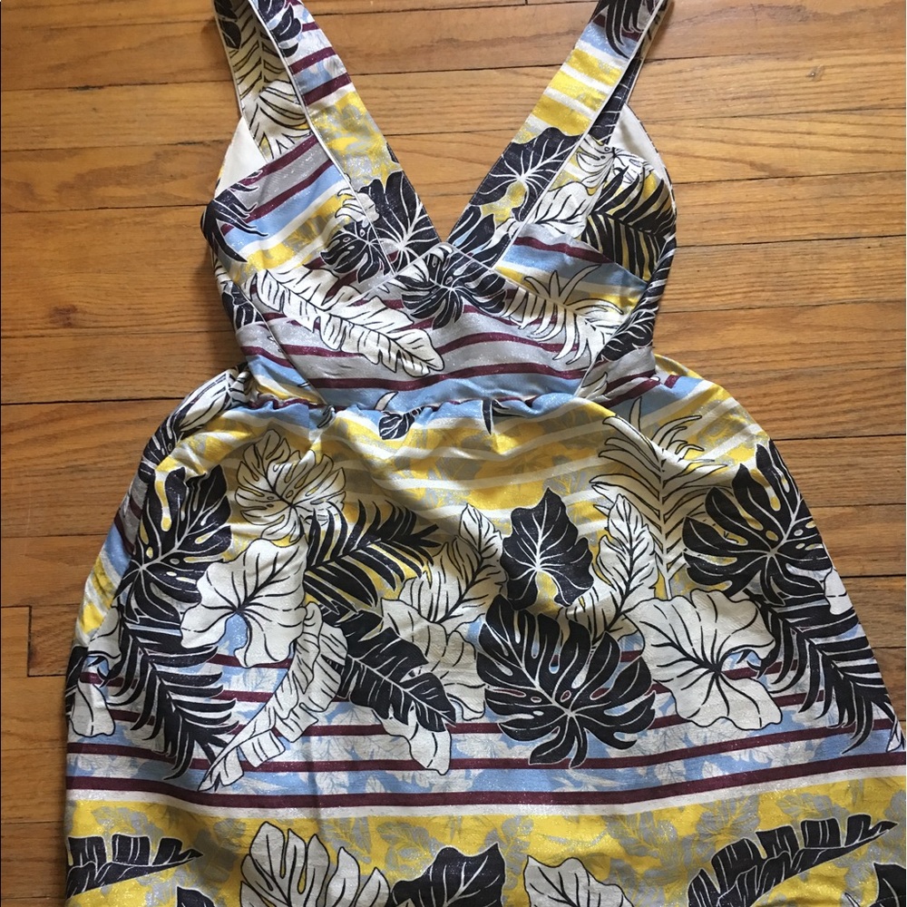 Above the knee sundress