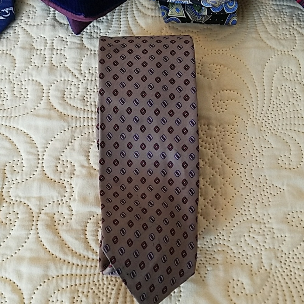 Ties - Picture 4 of 4