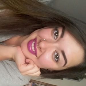 Meet your Posher, Destinie