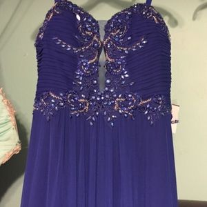 NEVER BEEN WORN tags attached perfect condition.