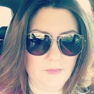 Meet your Posher, Deana