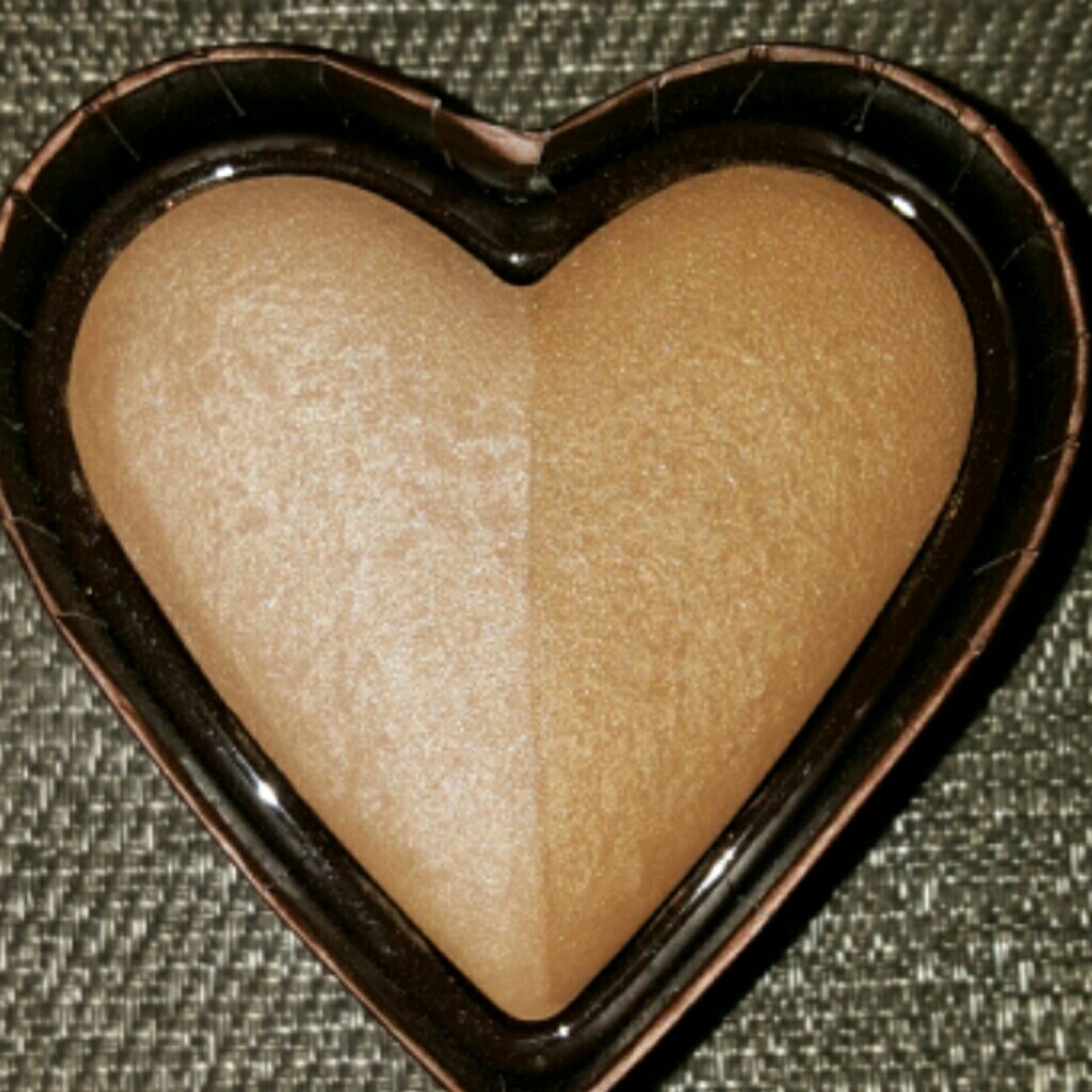 Too faced sweet tea bronzer