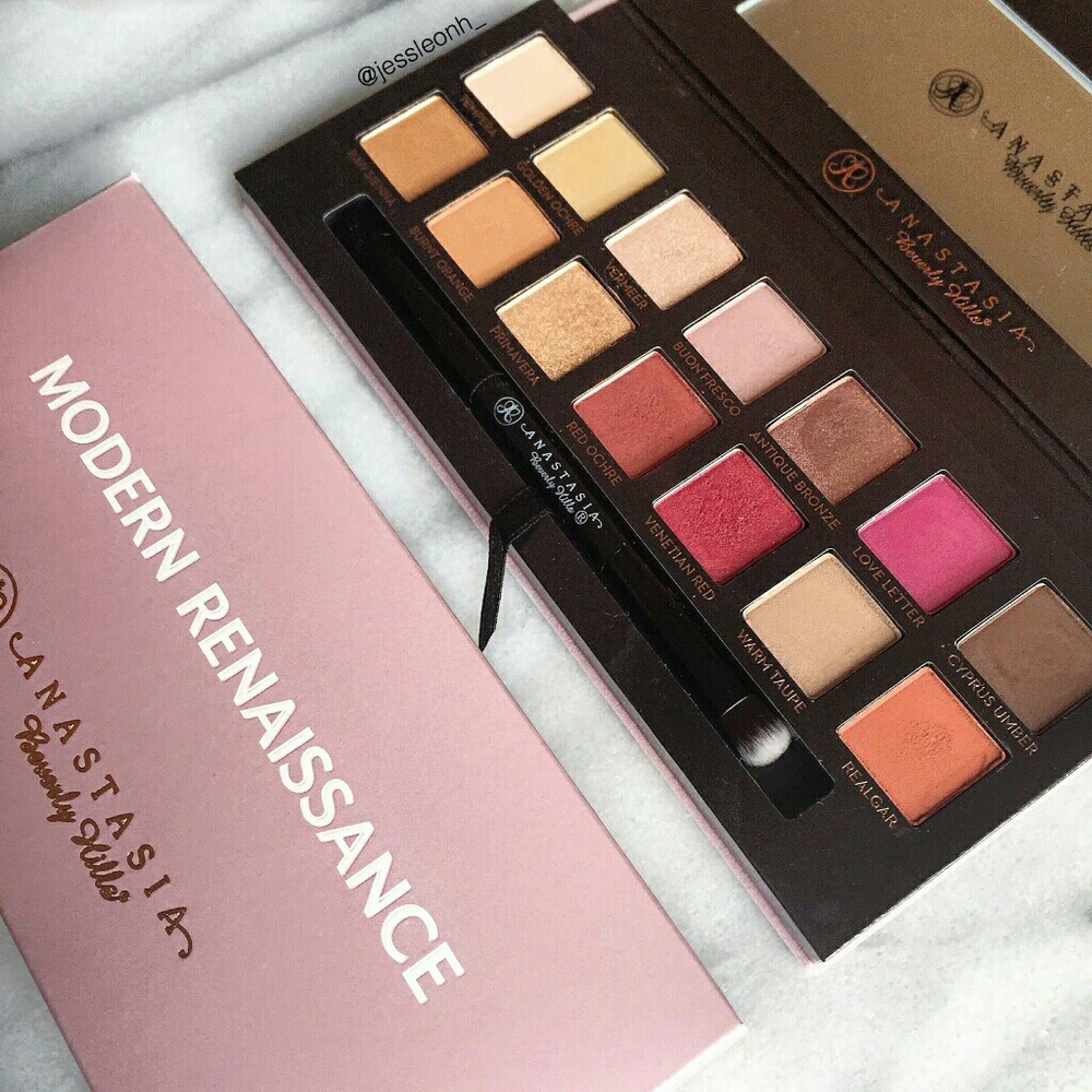 Modern Renaissance Pallet