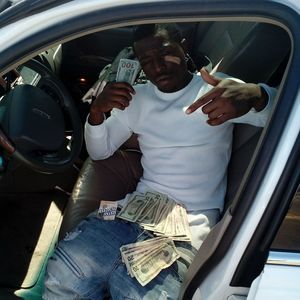 Meet your Posher, Johnjohn