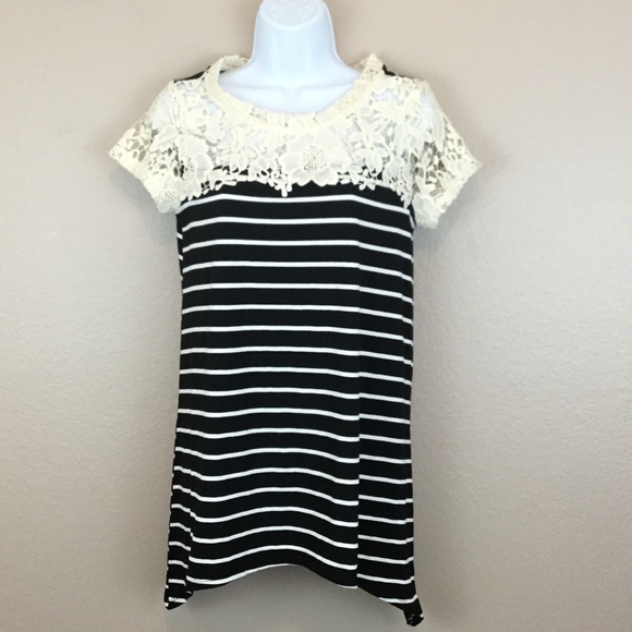  New Directions Tops - NEW DIRECTIONS LACE SHOULDER STRIPED HIGH LOW TOP