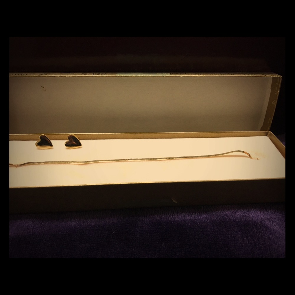 Gold Earrings and bracelet