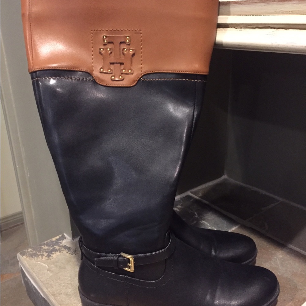 Tommy Hilfiger boots