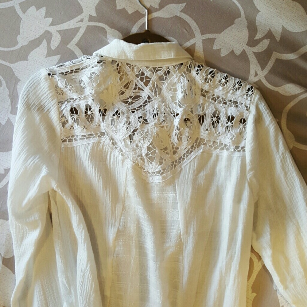 White Country Button Down. Never Worn - image 2