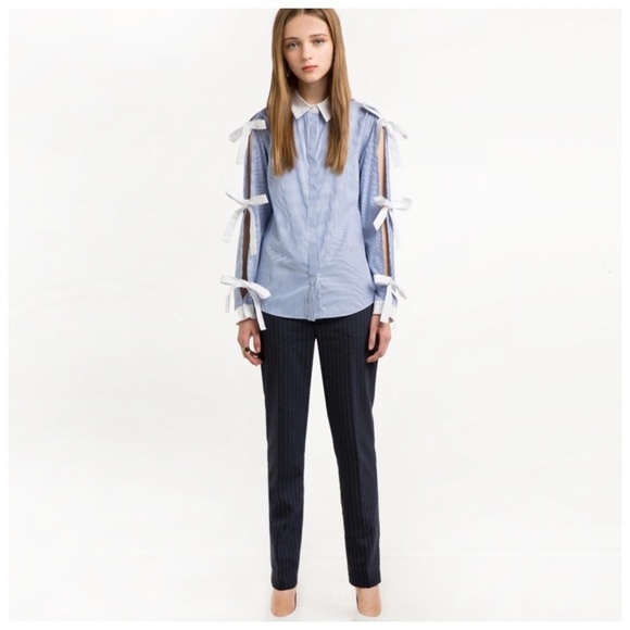 Bow Sleeve Button Down Top - Picture 4 of 4