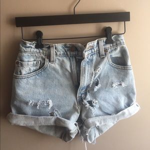 Levi 550 Jean Shorts