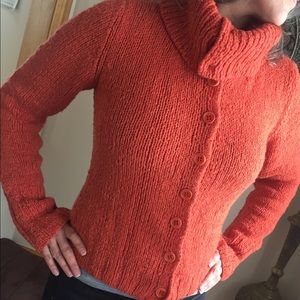 Transit 521, from Italy, button cowl sweater