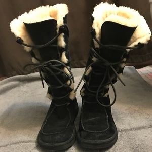 Ugg Australia uptown tall black size 6