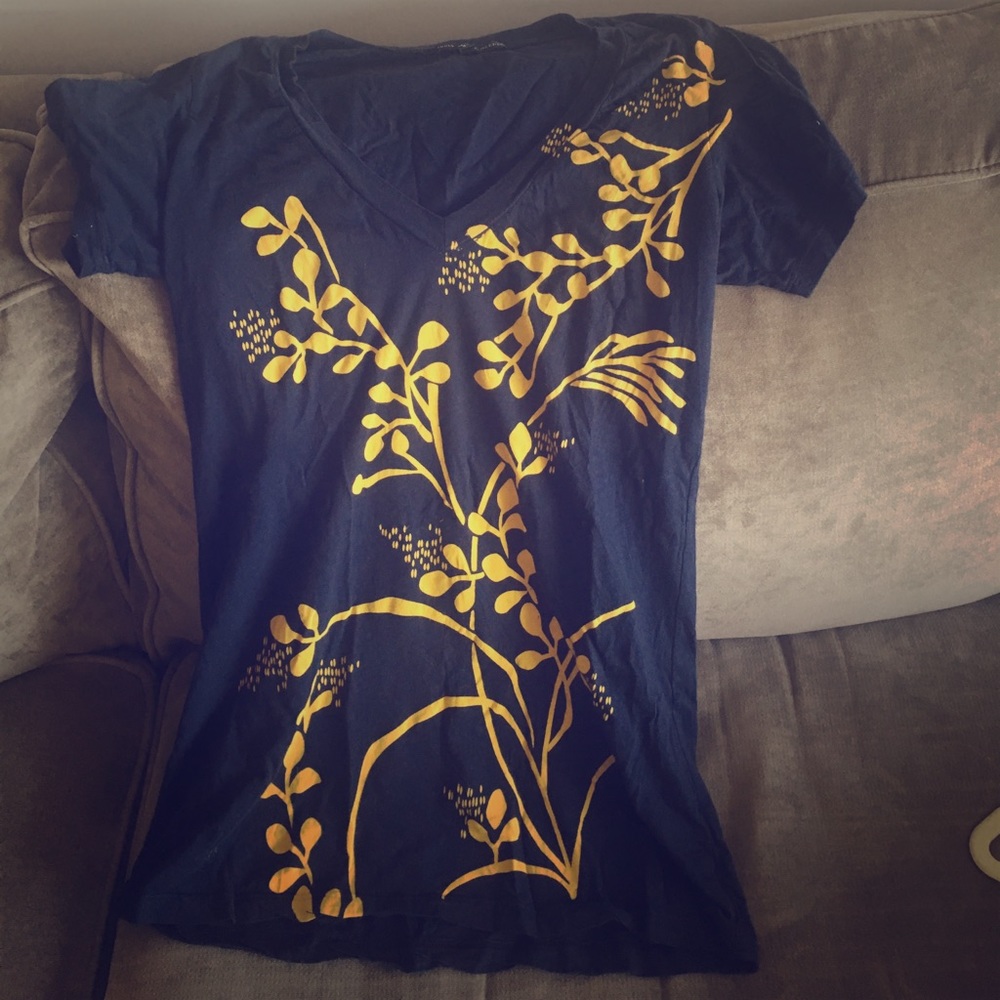 V-Neck Tee - Urban Outfitters