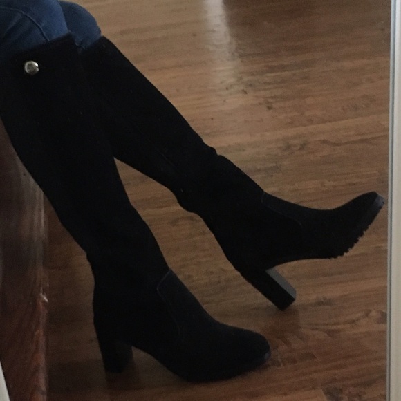 ❌SOLD❌FINAL-Tory Burch Sullivan suede tall boot. - Picture 3 of 5