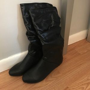 Woman's boots