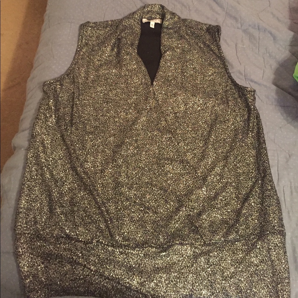 Black & silver sleeveless blouse