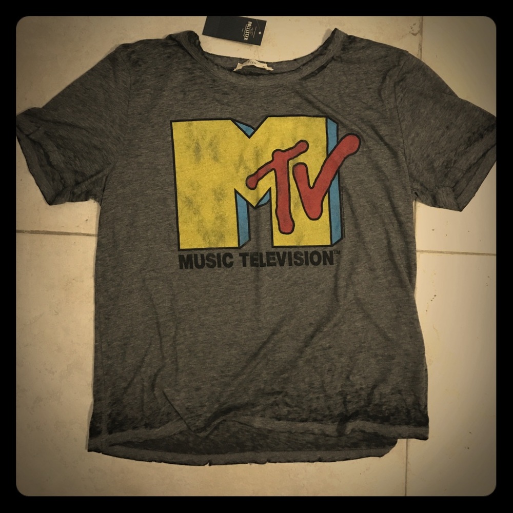 NWT HOLLISTER Vintage  DISTRESSED look MTV tee M