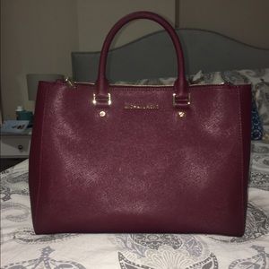Michael Kors Plum Large Saffiano