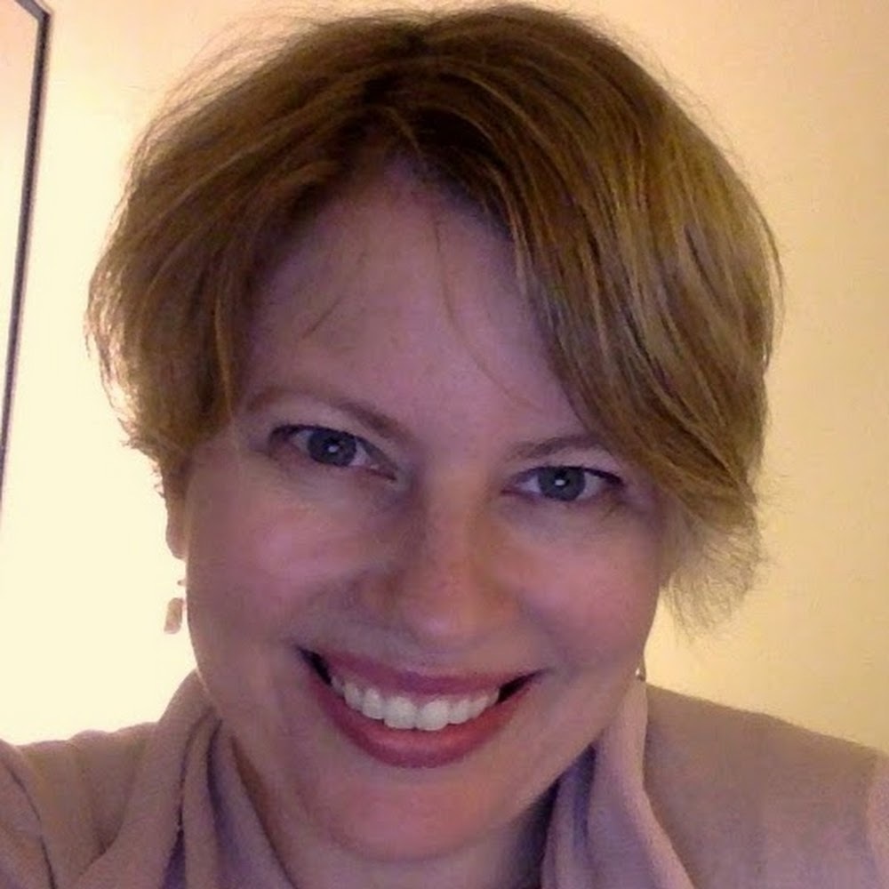 Meet your Posher, Desiree