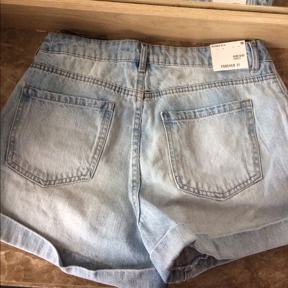 Forever 21 Shorts - Picture 3 of 4