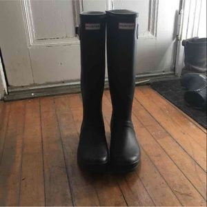 Tall hunter boots