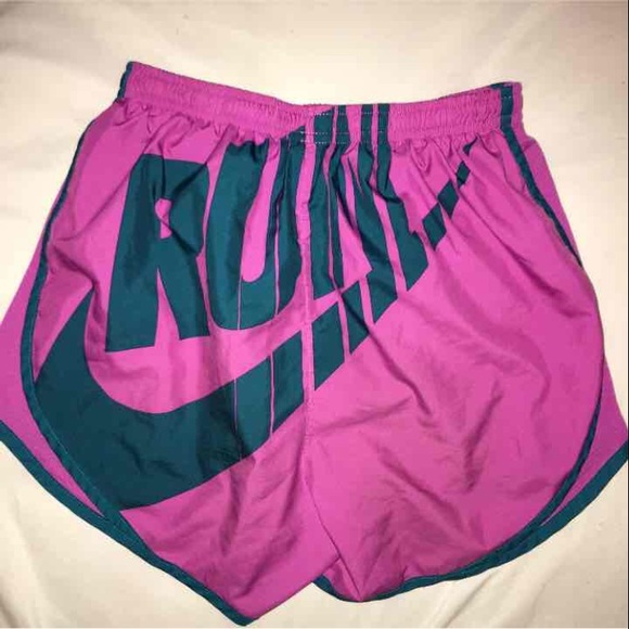 Nike RUN Running Shorts - Picture 2 of 3
