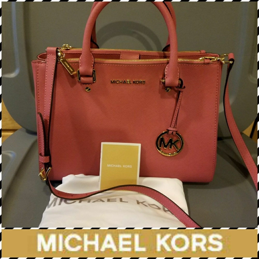 Michael kors sutton/ Satchel leather bag.