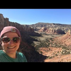 Meet your Posher, Catherine