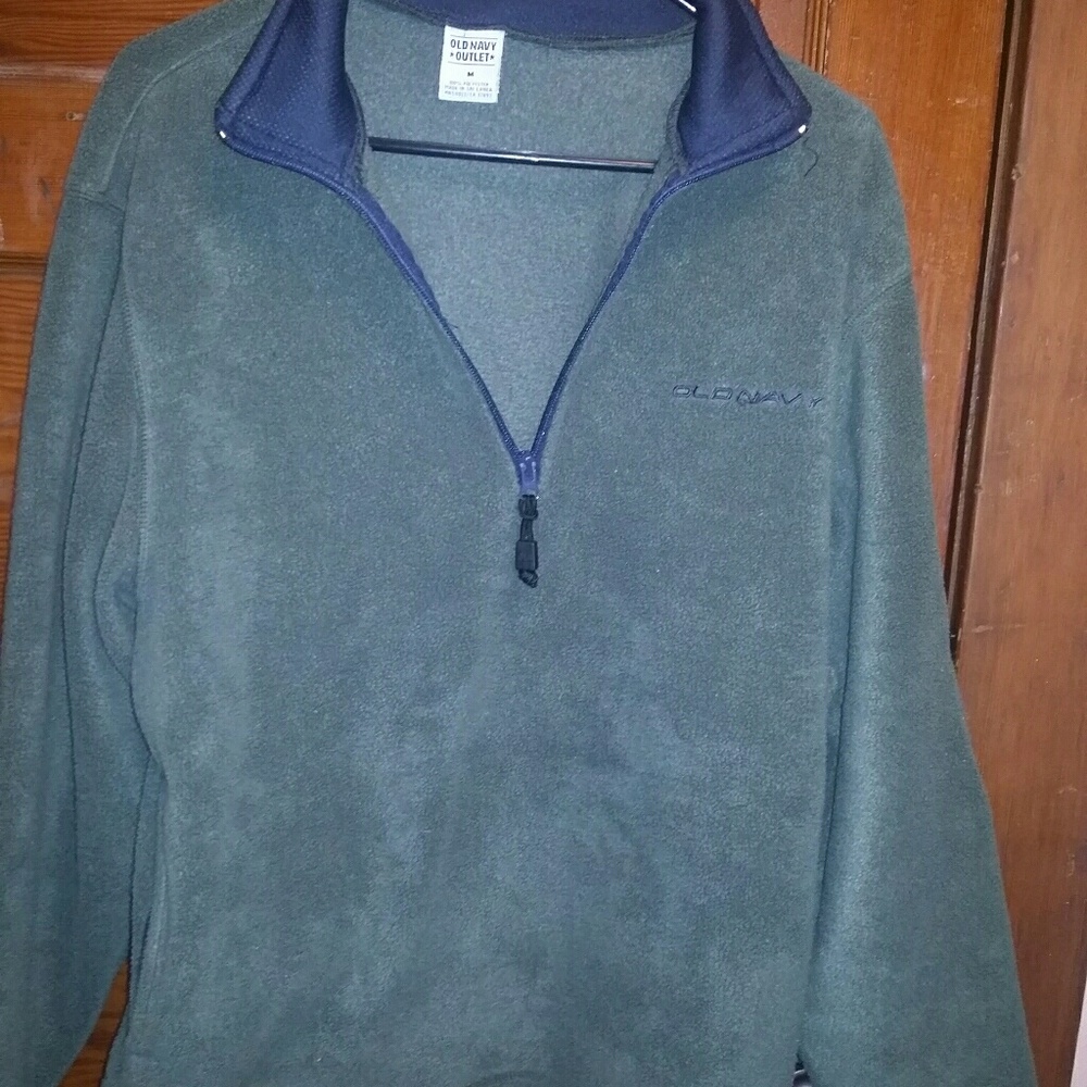 Old Navy sweatshirt