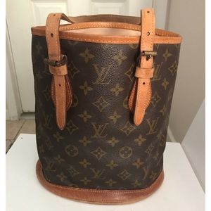 AUTHENTIC Louis Vuitton monogram bucket PM purse