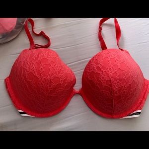 Victoria Secret bra