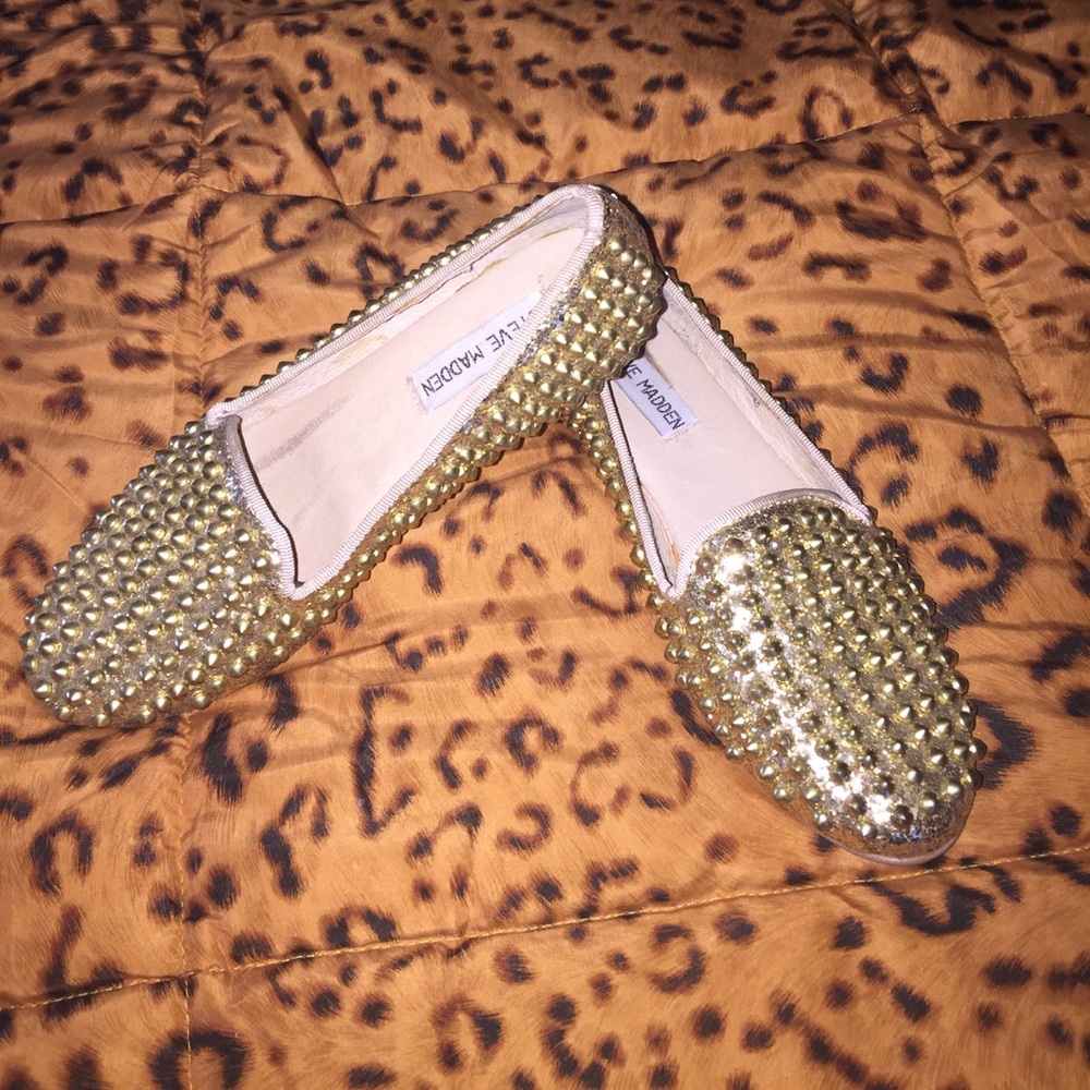Steve madden spiked espadrilles