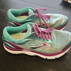 Brooks Transcend 3 GREAT condition!!