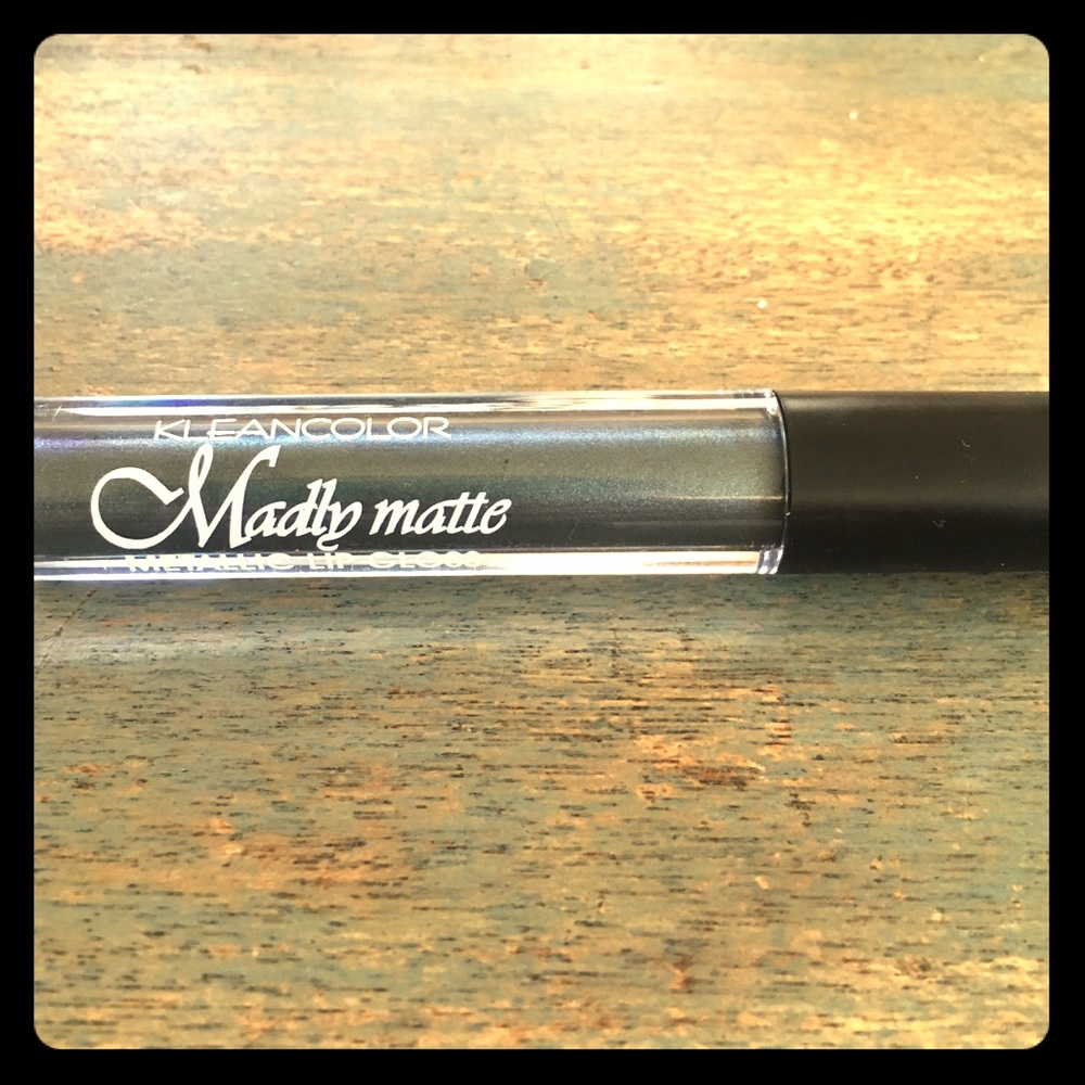 Madly Matte Lipgloss