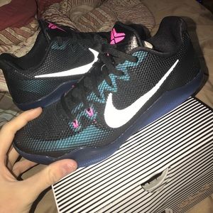 kobe 11 DS never put on foot