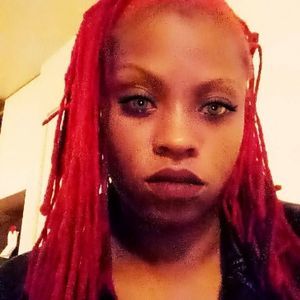 Meet your Posher, Dana