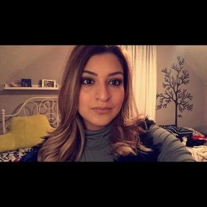 Meet your Posher, Jennifer