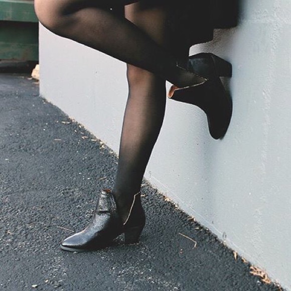 Western Shimmer Chunky Heel Cowgirl Bootie - Picture 7 of 7