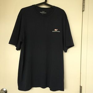 vineyard vines l tee