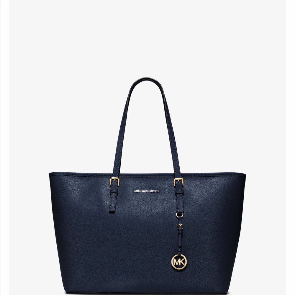 Large jet set travel saffiano leather top zip tote