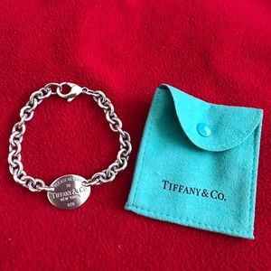 Tiffany & Co."Return to Tiffany" oval tag bracelet