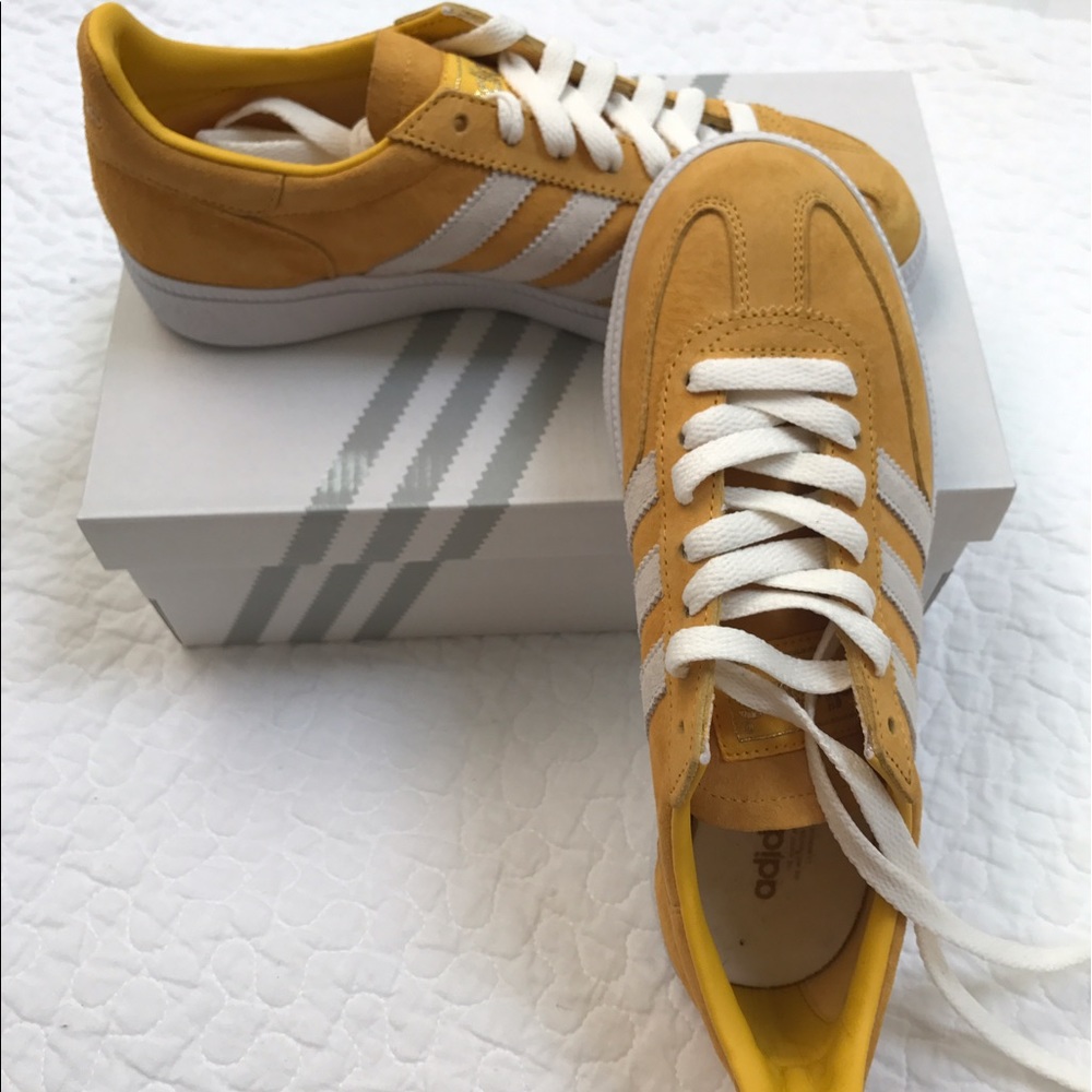 Brand New Adidas Mi Spezial Shoes / Women's 6.5