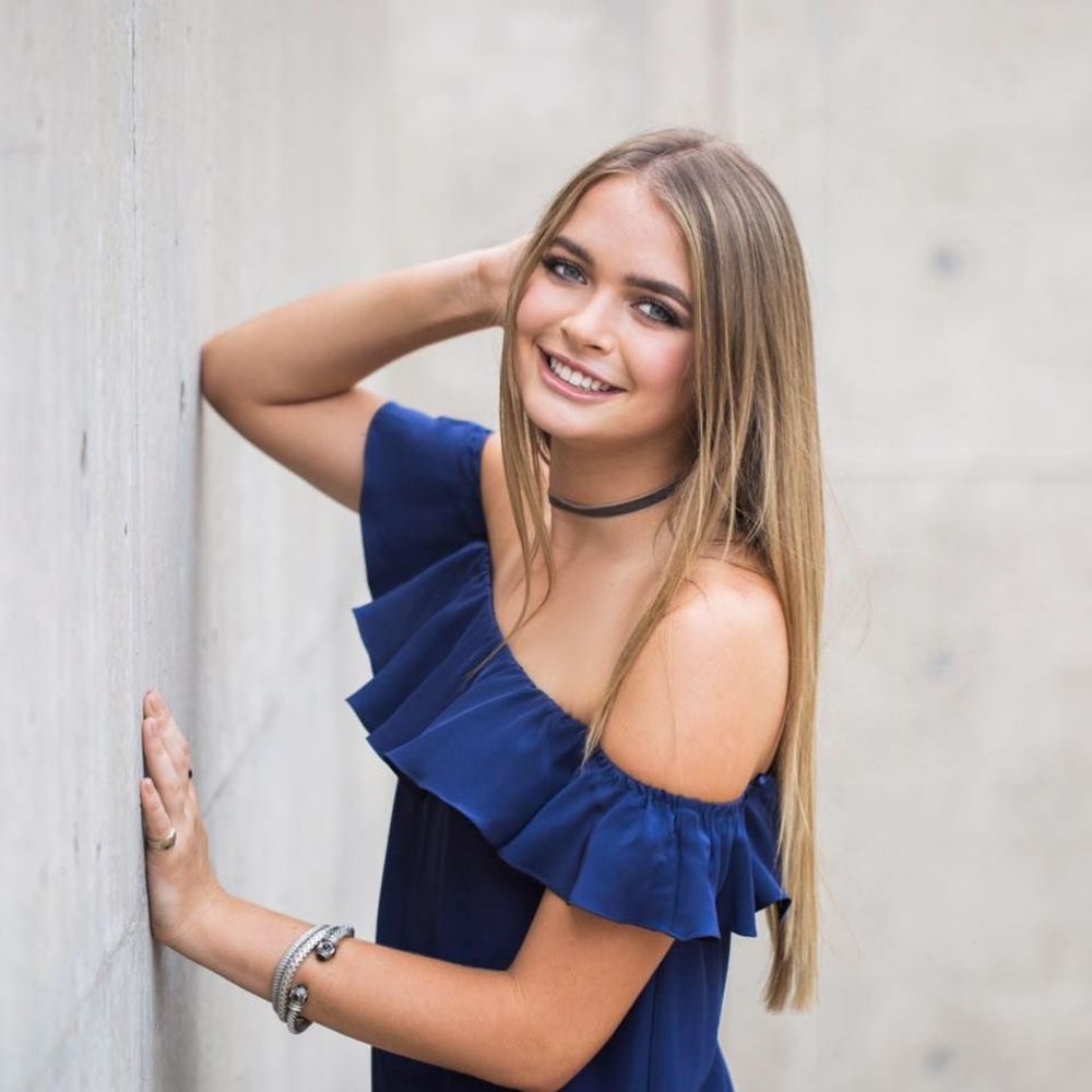 Meet your Posher, Anna